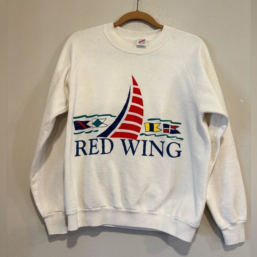 Vintage Red Wing Sailboat Graphic Sweatshirt Jerzees USA Small